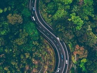 Geopolitical Fracture and the Great Exodus: Iranians Flee to Turkey Amid Post-Khamenei Power Vacuum and Escalating Airstrikes