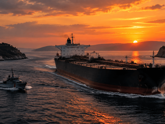 Ships' Captains Paid $100,000 a Month to Transit Strait of Hormuz