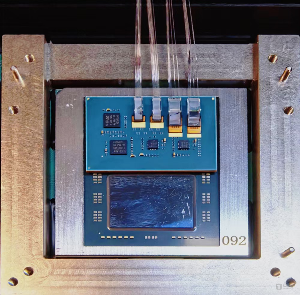 China&rsquo;s First xPU-CPO Optoelectronic Co-Packaged Prototype System