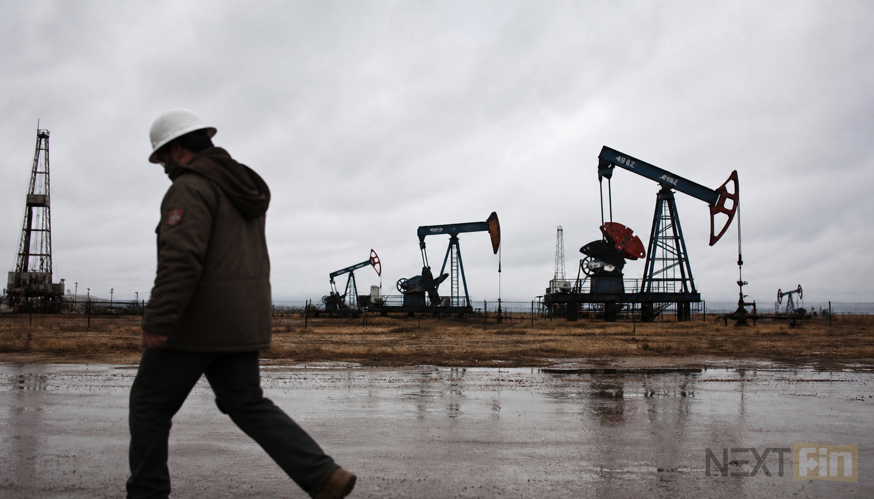 Oil Holds Decline as Traders Weigh Trump’s Latest Iran Threats