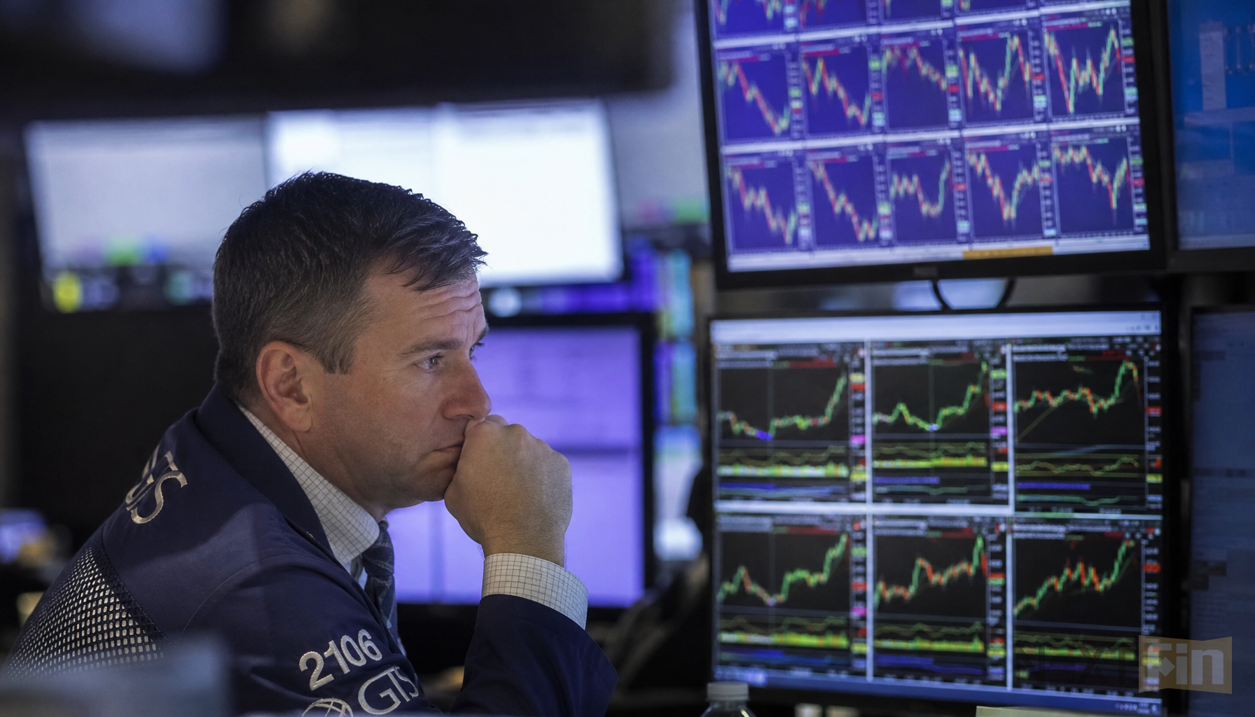 Macro Soothsayers, Stock Analysts See Vastly Different Markets