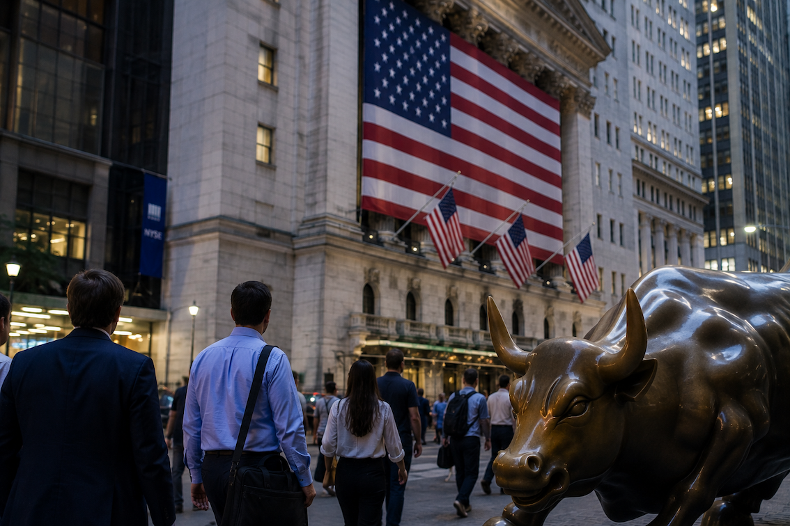 Software Stocks Soar as Fed Officials Signal Steady Rates, Powering Best Session in Weeks | US Market Close (Sept. 3)
